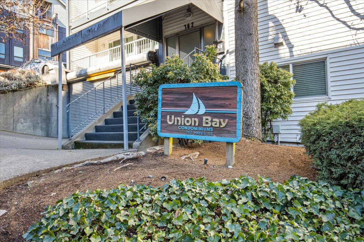 762 Hayes Street, #18
